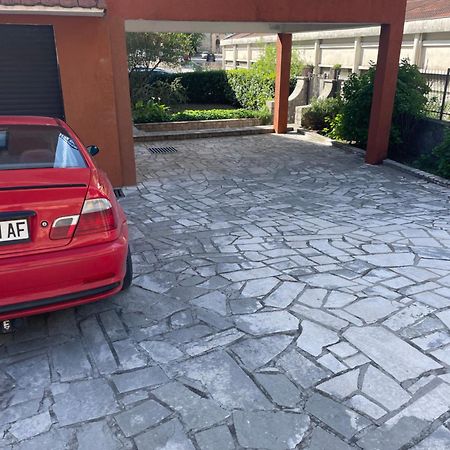 Apartment Atina Kotor Bagian luar foto
