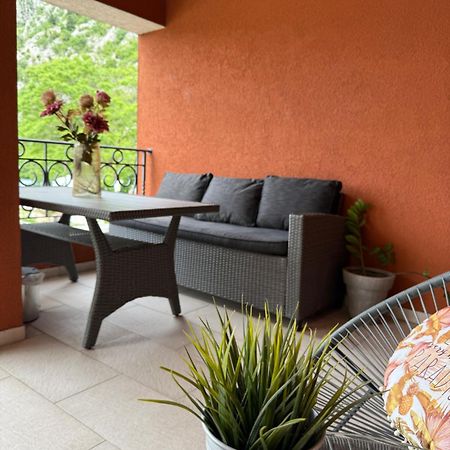 Apartment Atina Kotor Bagian luar foto